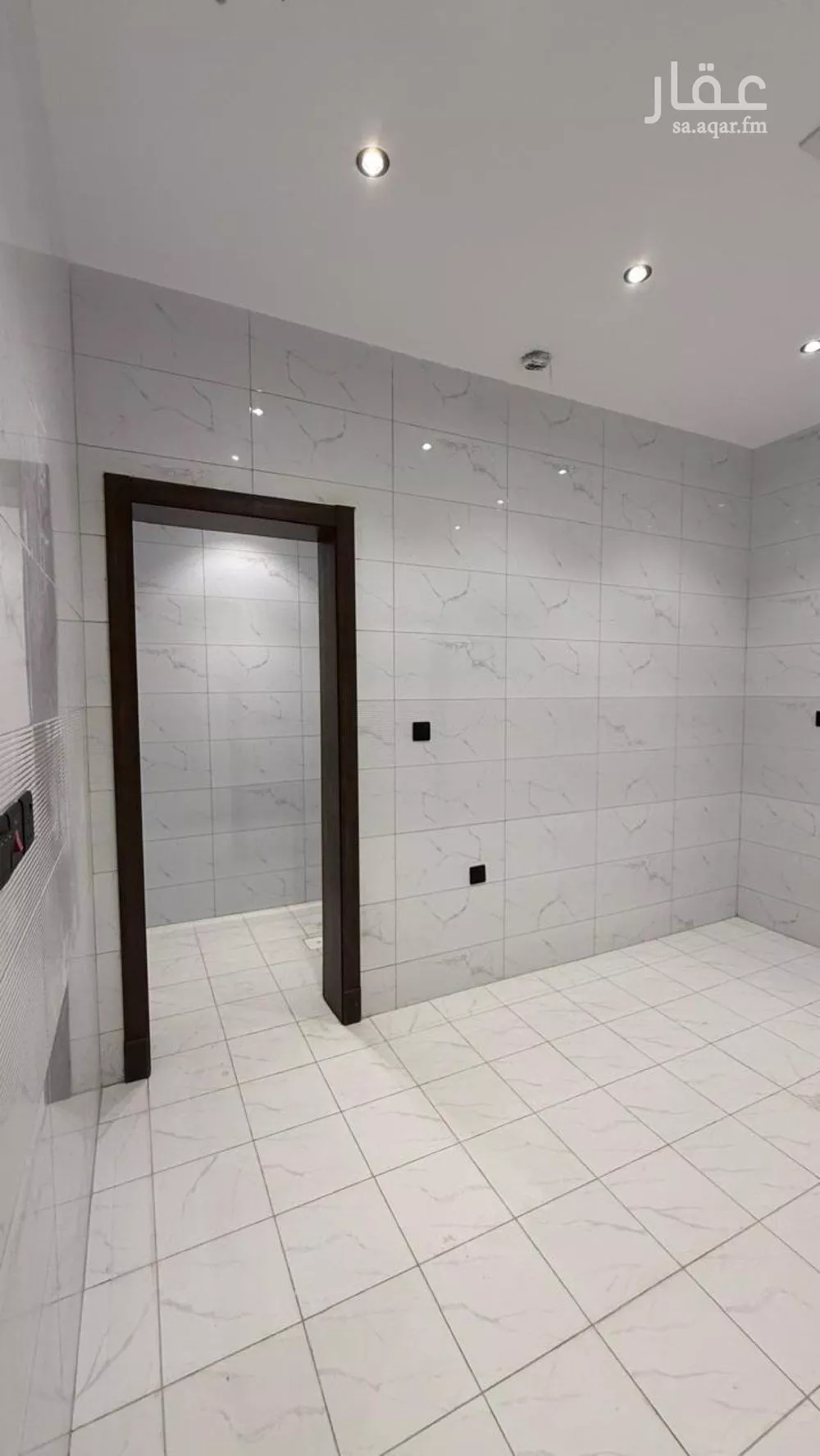 شقة 4 غرف في الصفا 5