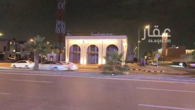 622 sqm shop in Al Aziziyah 5