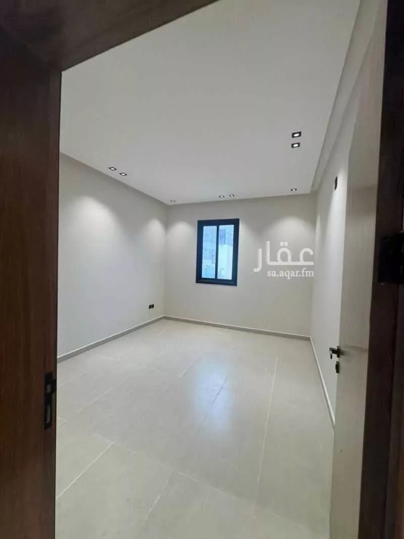 5 bedroom floor in Okaz 4