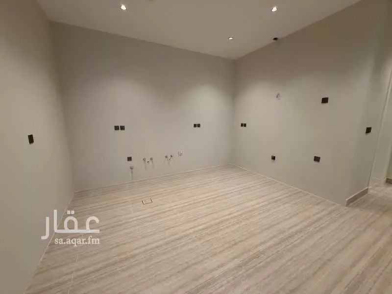 شقة 3 غرف في السيف 1