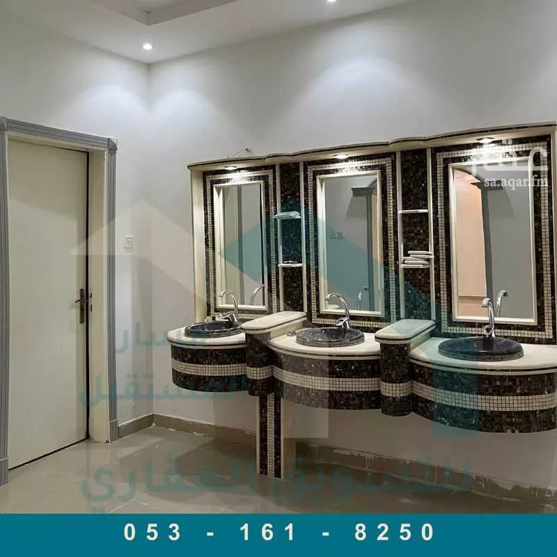 فيلا 6 غرف في عكاظ 3