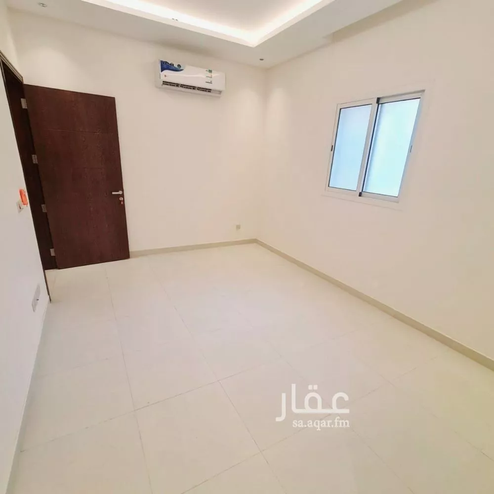 شقة 1 غرف في العليا 4