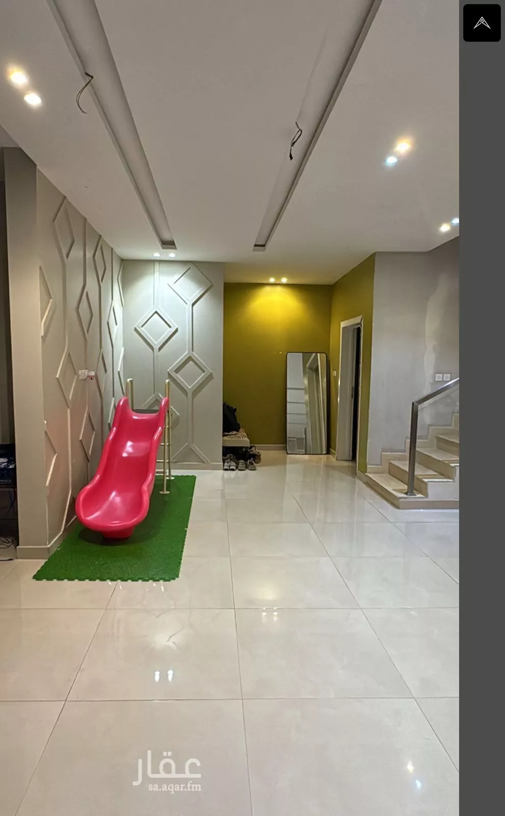 شقة 6 غرف في العارض 4