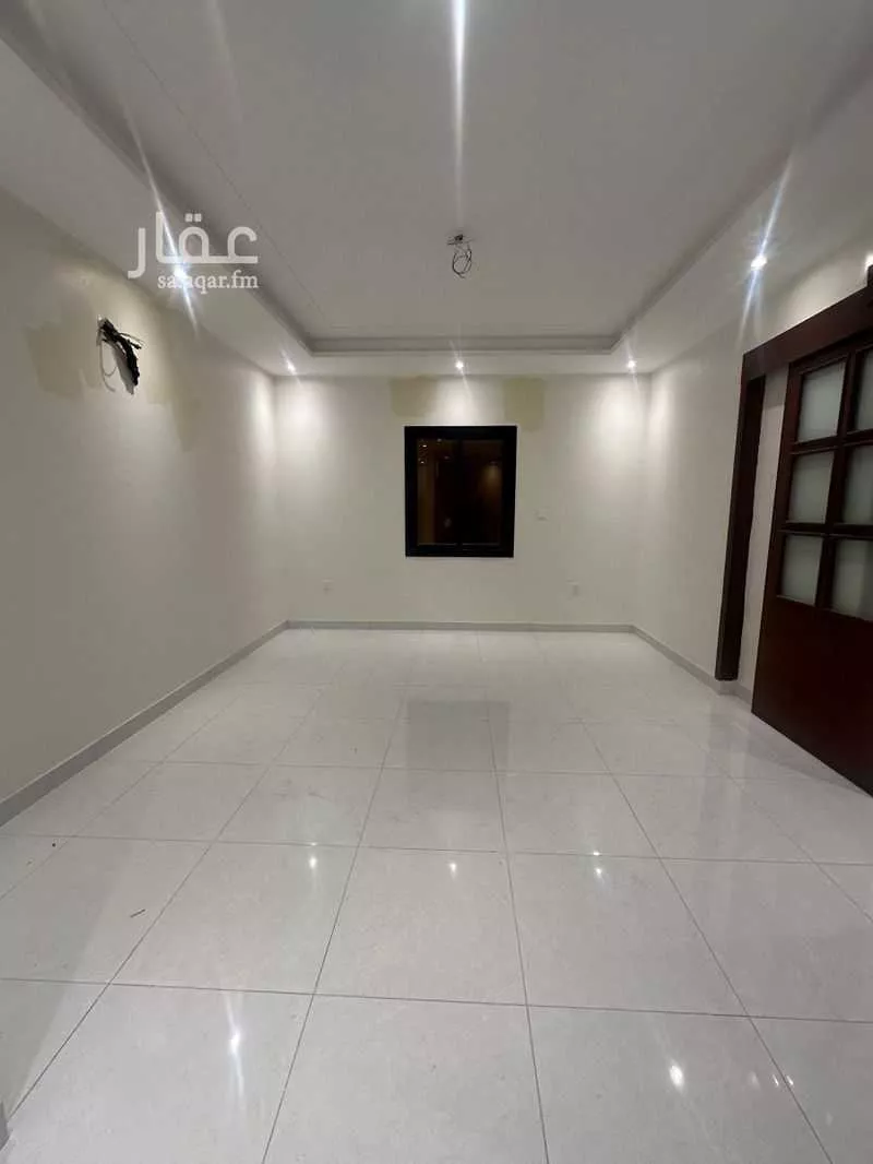 شقة 6 غرف في الصفا 3