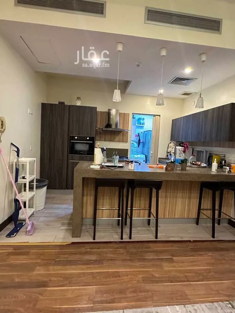 شقة 5 غرف في الحمراء 3