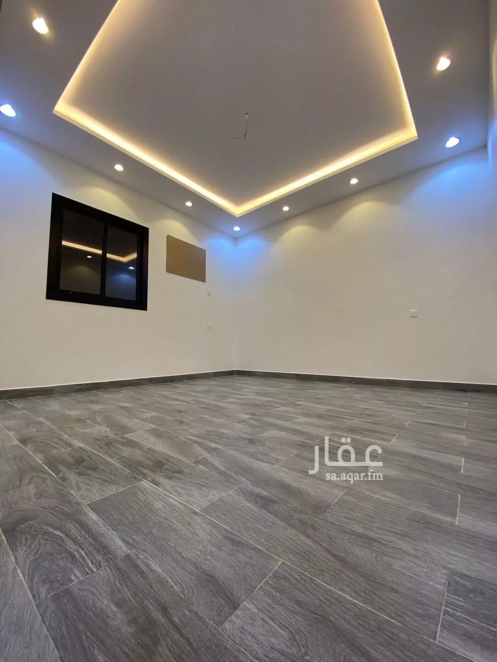 شقة 6 غرف في مريخ 3