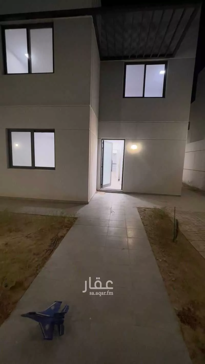 5 bedroom villa in Al Amal 3