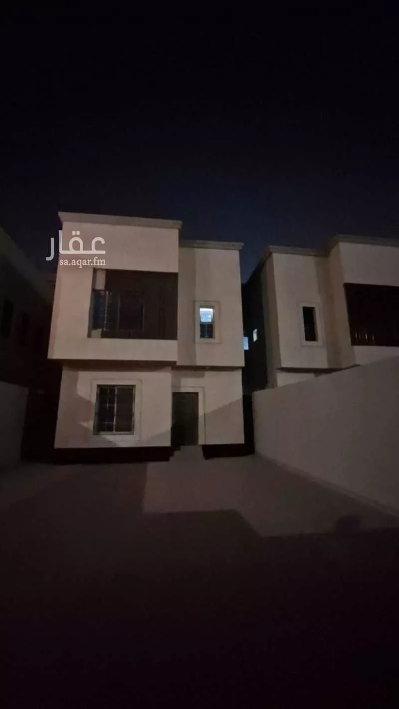 فيلا 5 غرف في الشعلة 3