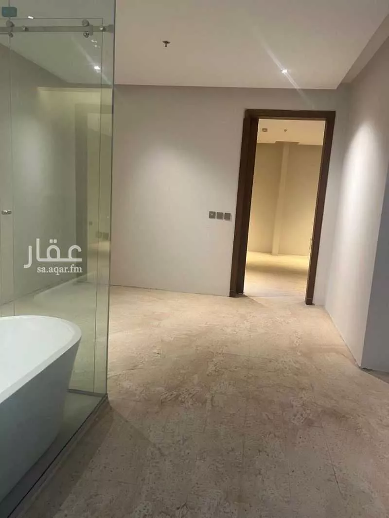 16 bedroom building in Al Mahdiyyah, Riyadh 5
