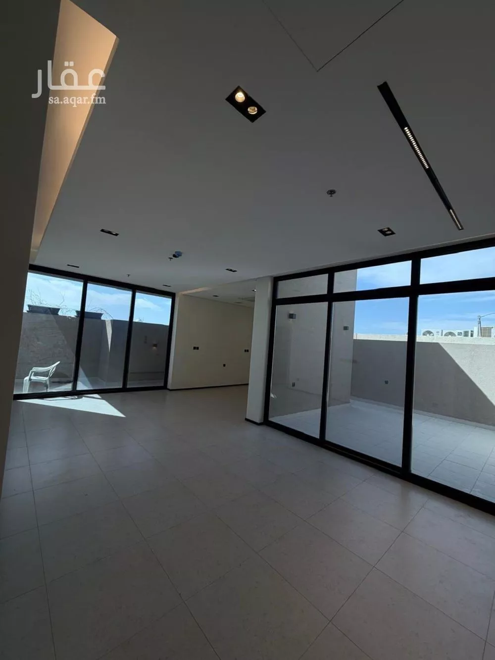 3 bedroom apartment in Al Malqa 5