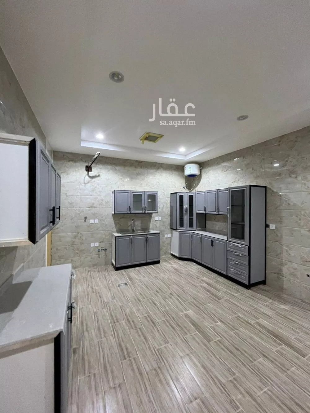 3 bedroom floor in Al Narjis 1