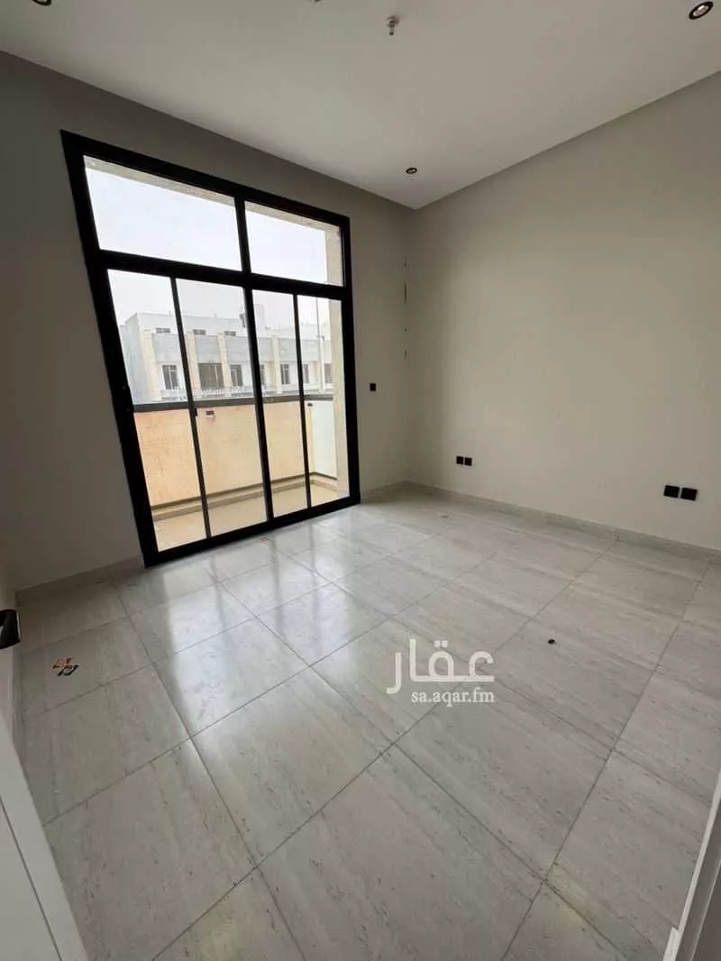 شقة 4 غرف في النرجس 5