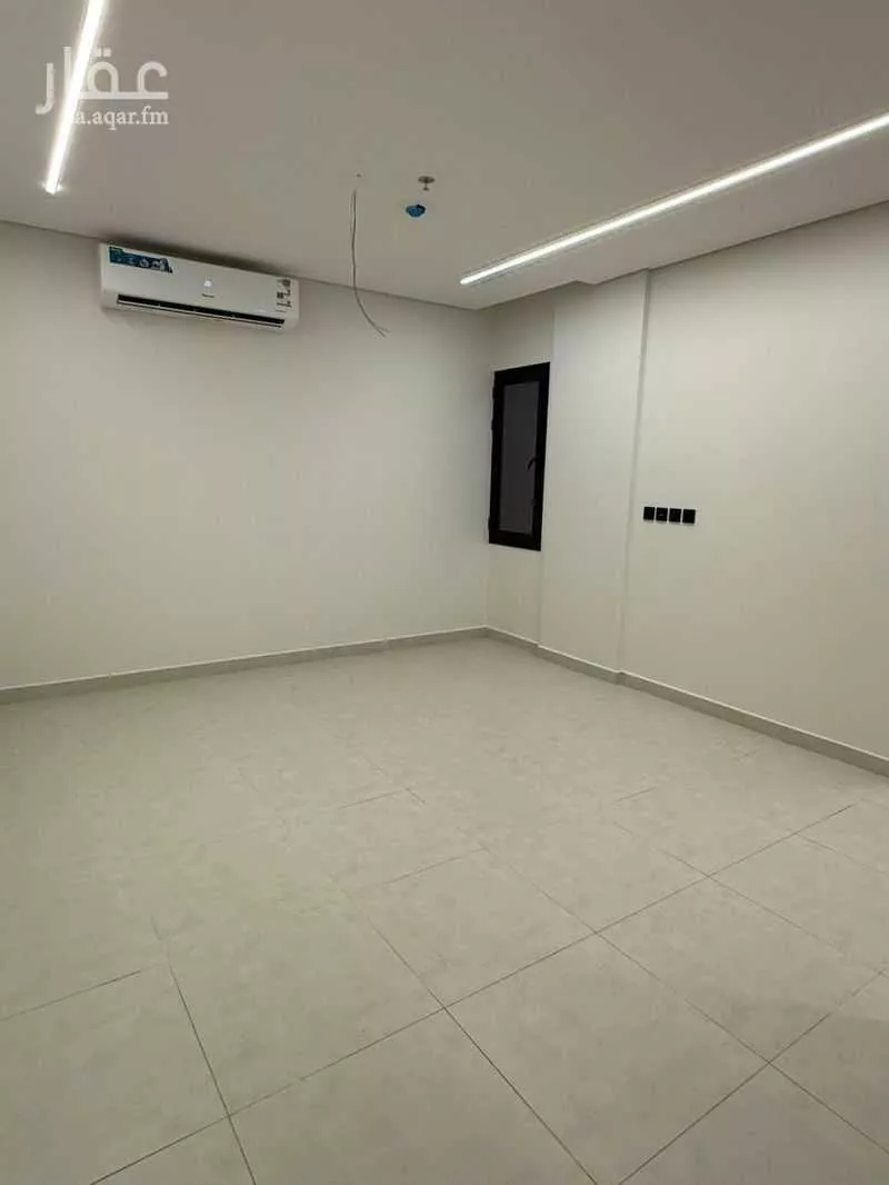 شقة 3 غرف في البحر 4