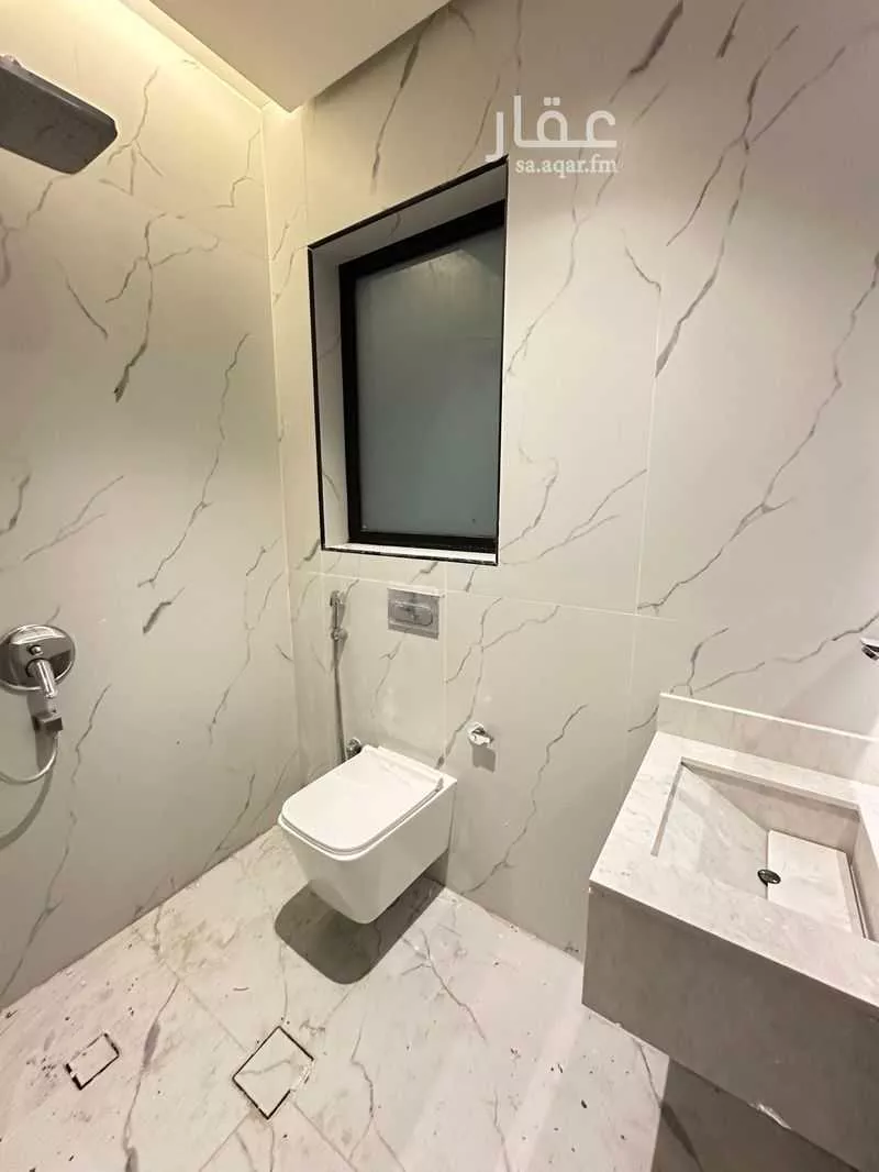 4 bedroom apartment in Ash Shati Al Gharbi, Eastern Province 14