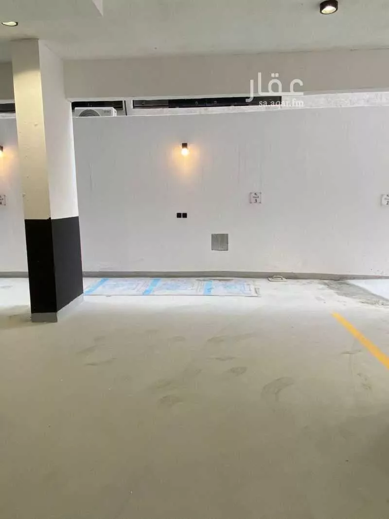 شقة 3 غرف في الحمرا 1