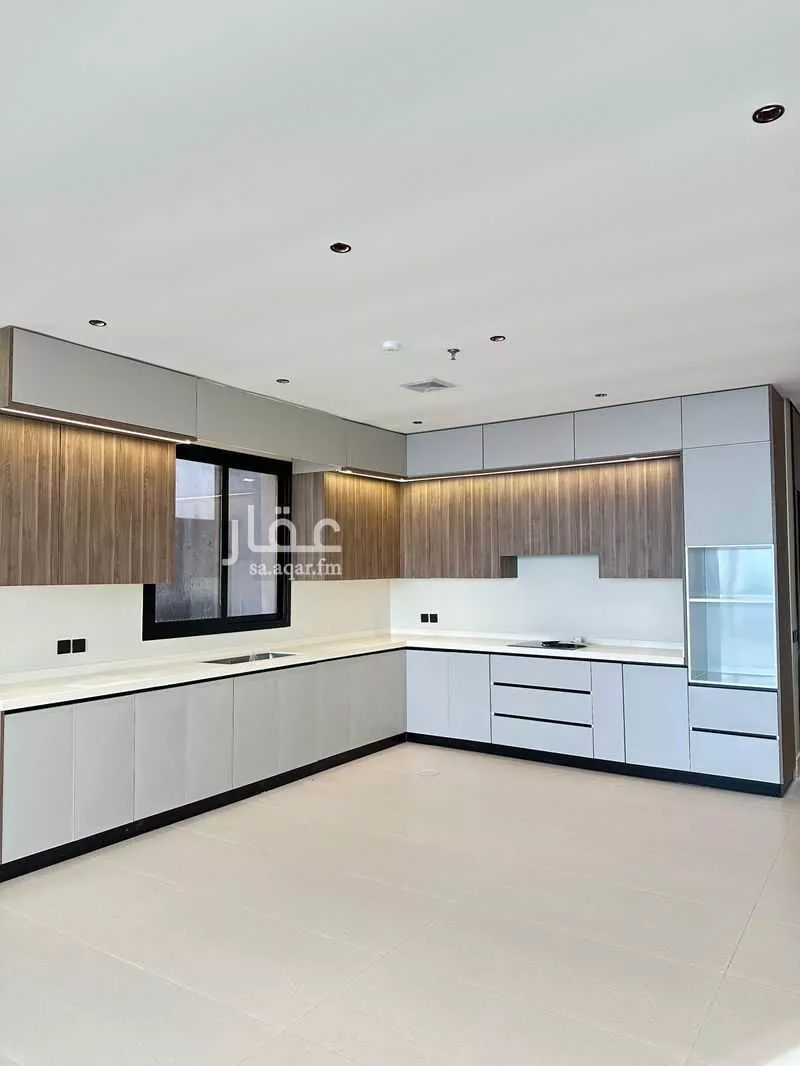 6 bedroom apartment in Ash Shati Al Gharbi, Eastern Province 14