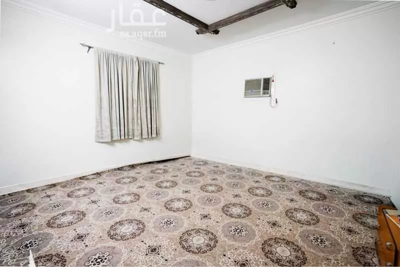 400 sqm building in Laban 3