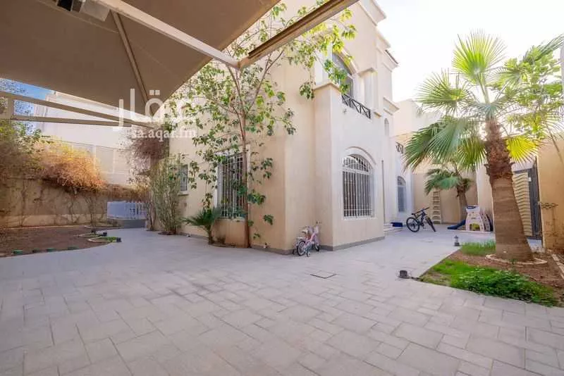 12 bedroom villa in Qurtubah 1