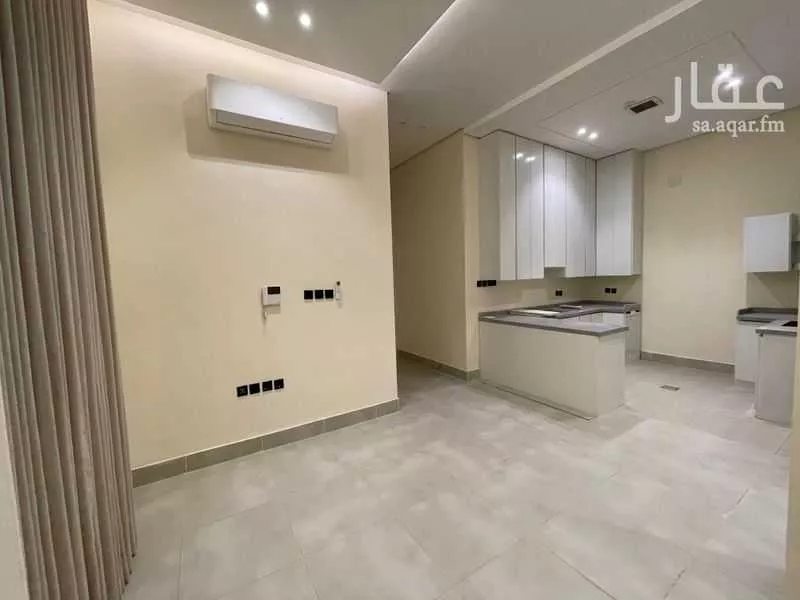 شقة 6 غرف في اشبيلية 3