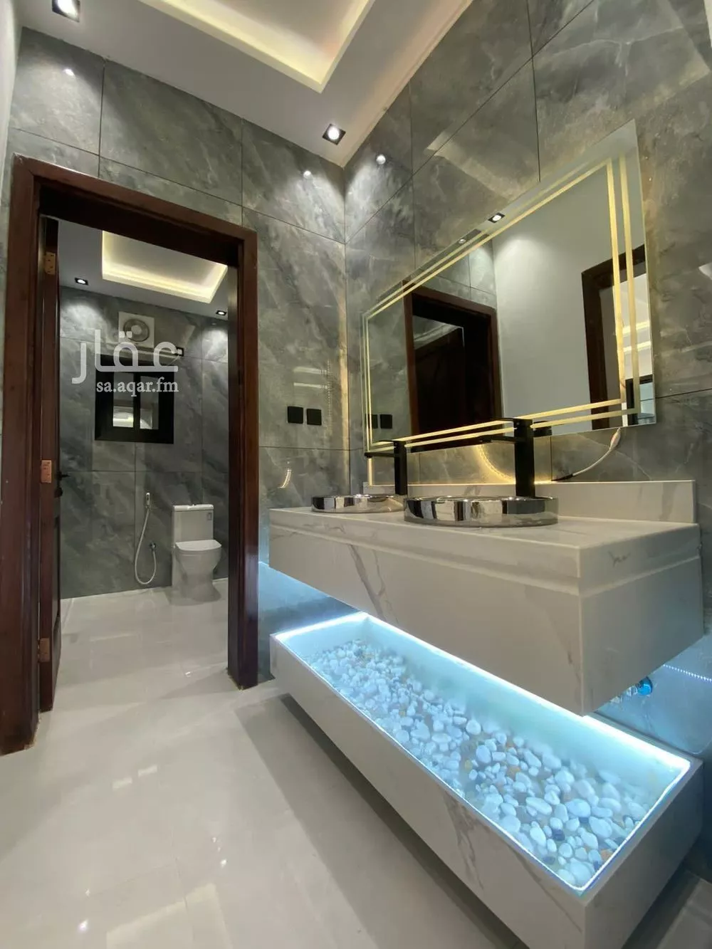 شقة 6 غرف في الصفا 4