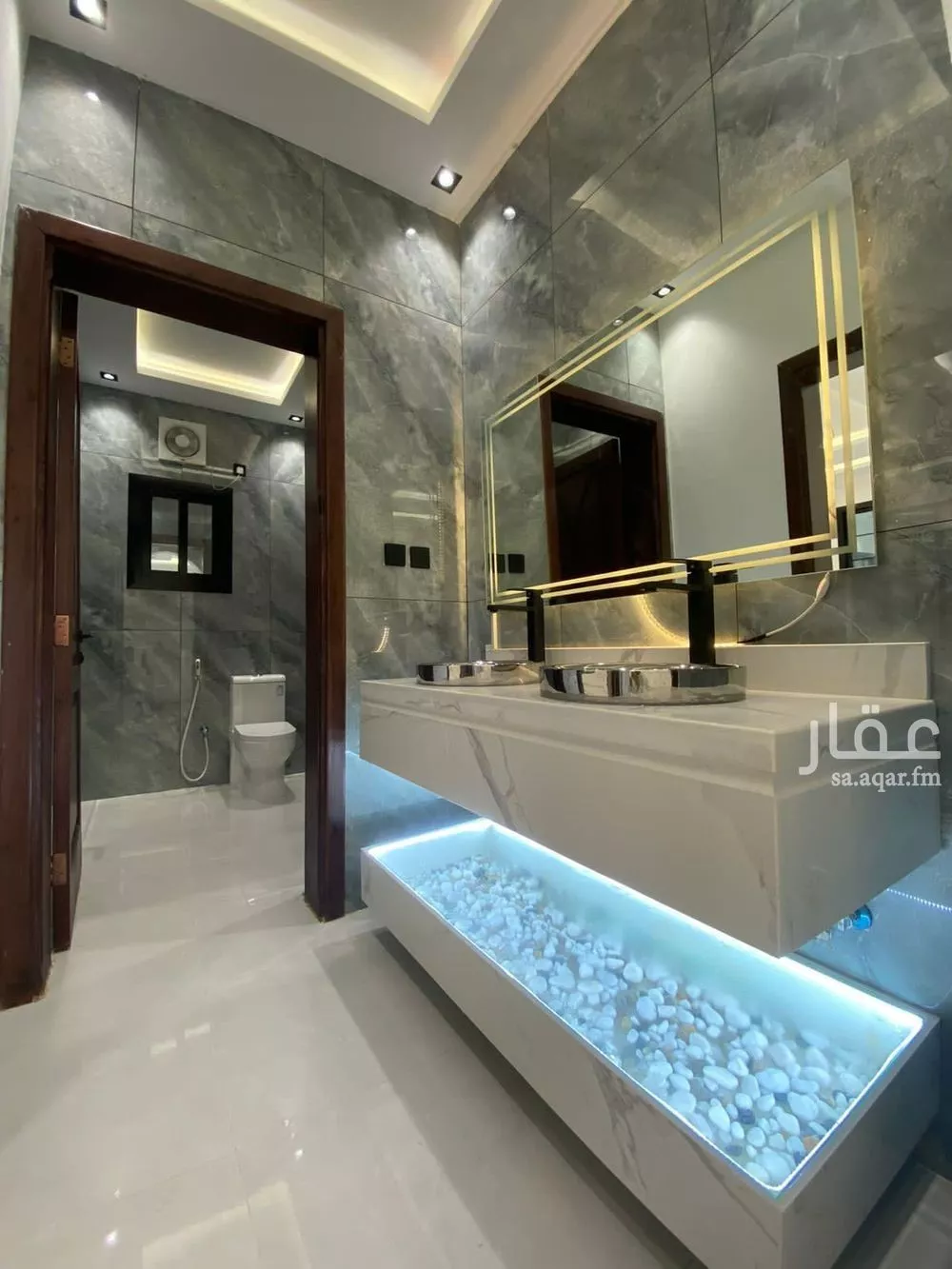 شقة 6 غرف في الصفا 3