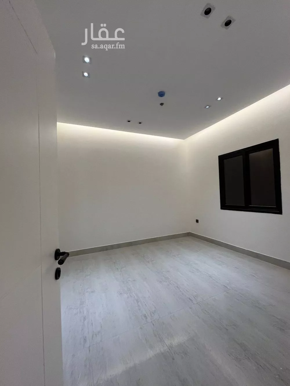 5 bedroom apartment in Eastern Province 3