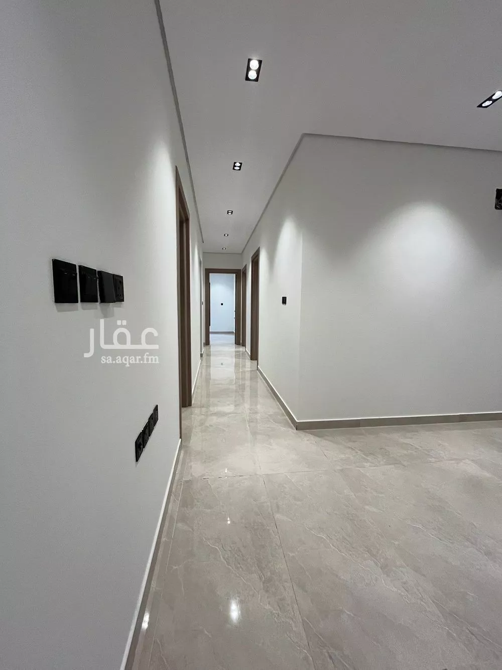 شقة 5 غرف في الجامعيين 4