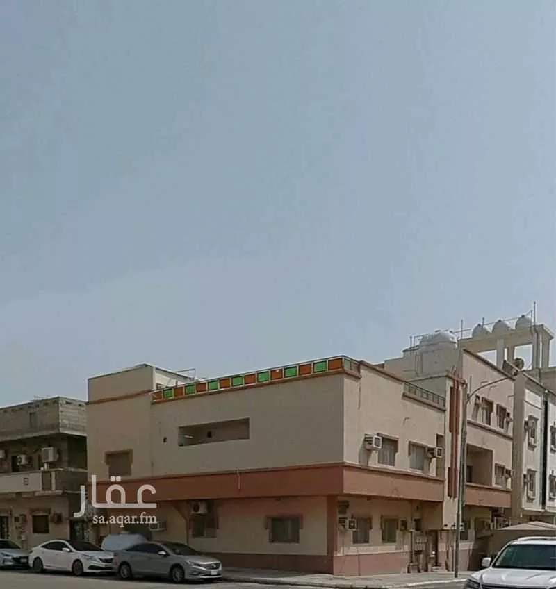 عمارة 325 م² في الثقبة 1