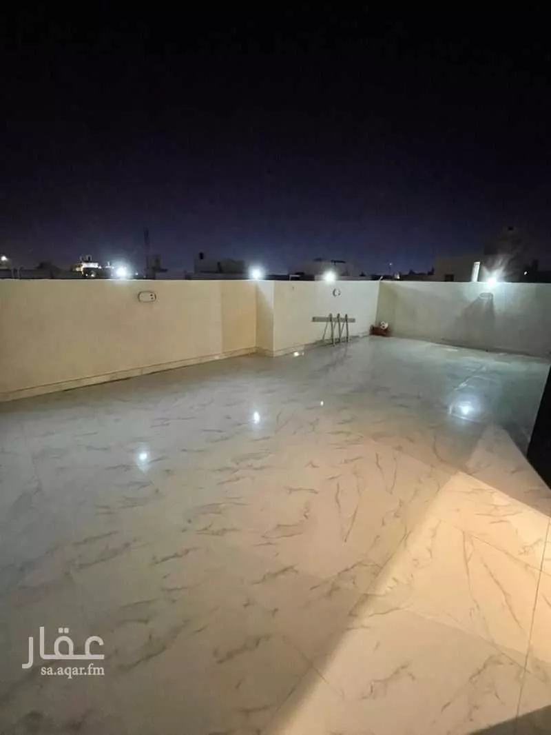6 bedroom villa in Al Quraynah, Jeddah 9
