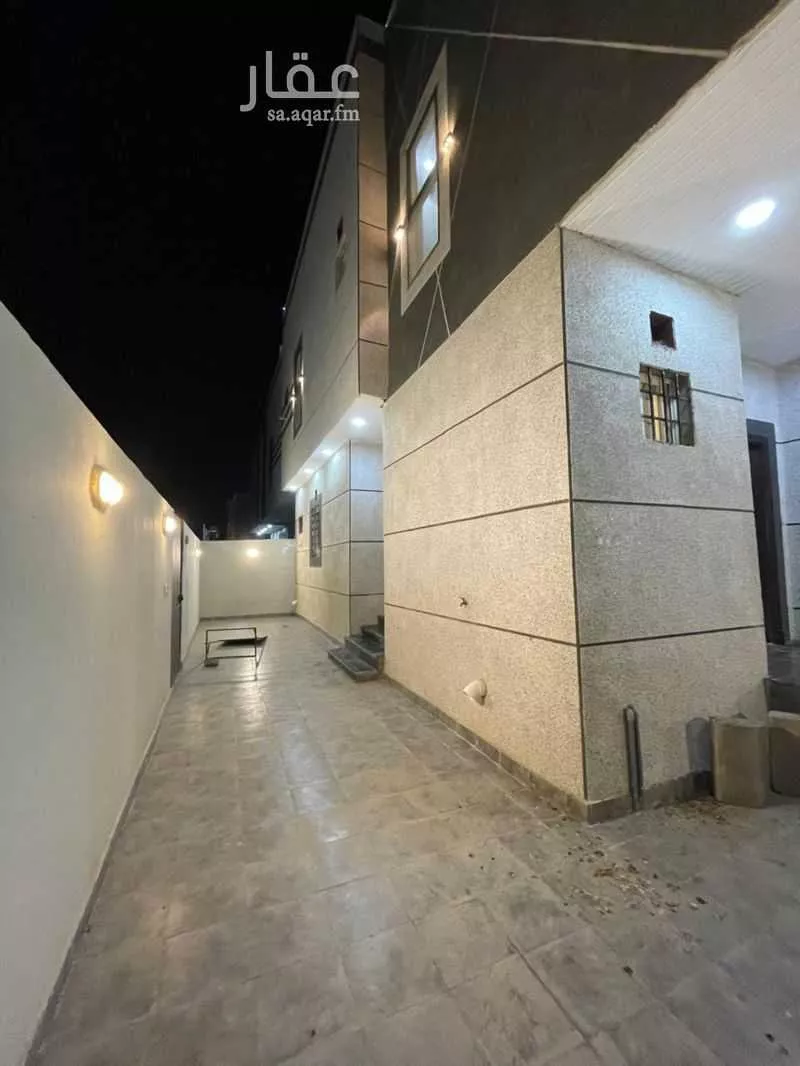 6 bedroom villa in Al Quraynah, Jeddah 16