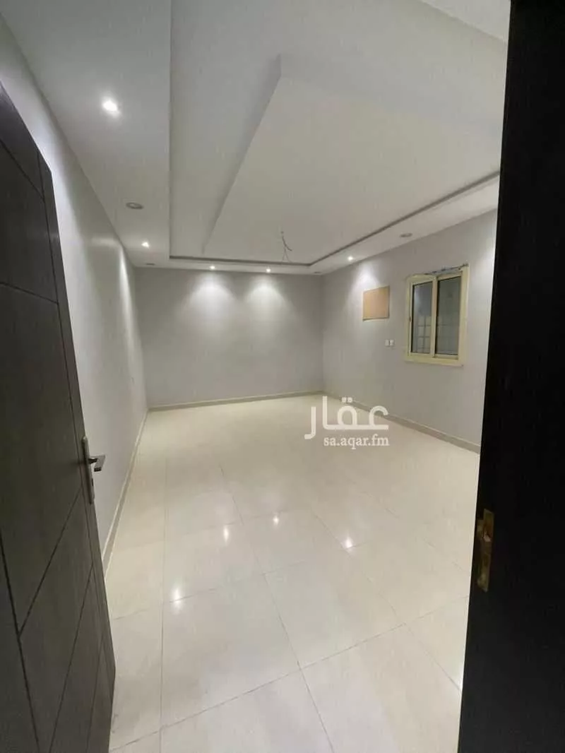 6 bedroom villa in Al Quraynah, Jeddah 8