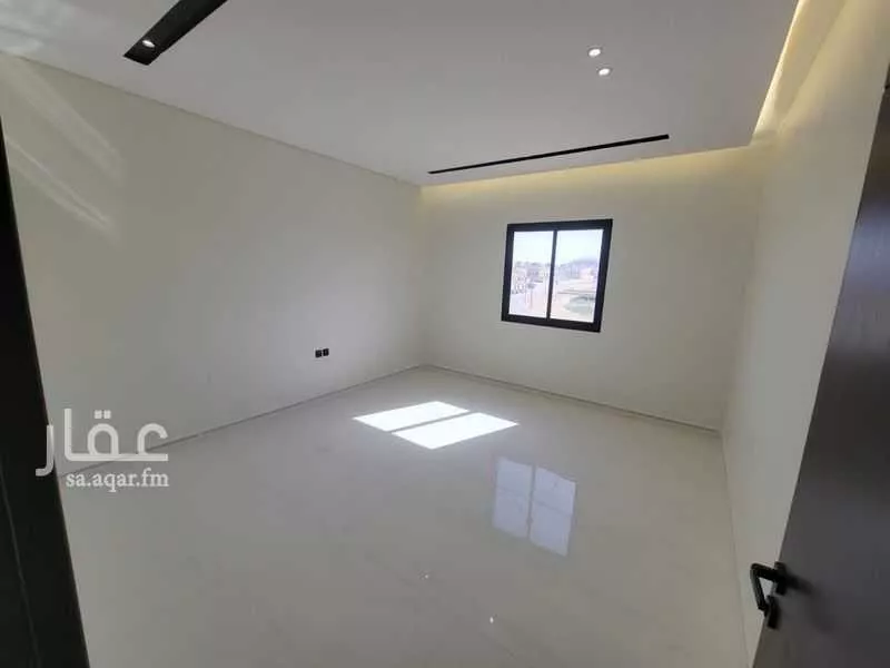 3 bedroom apartment in Okaz, Riyadh 7