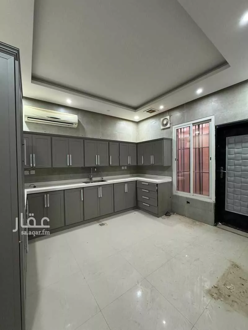 دور 4 غرف في العارض 5