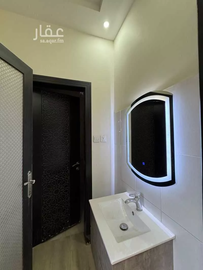 دور 4 غرف في العارض 4