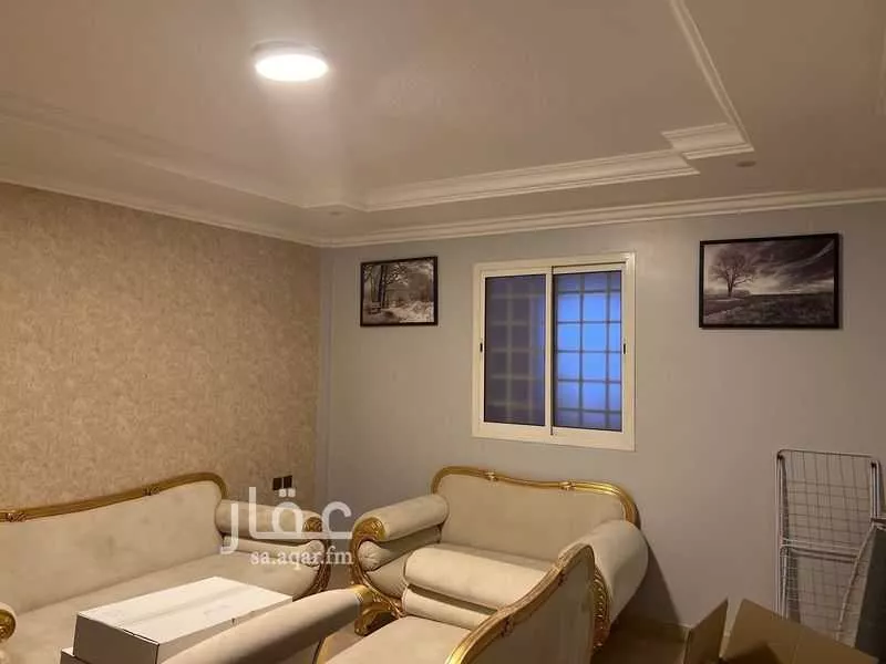 شقة 4 غرف في الملقا 5