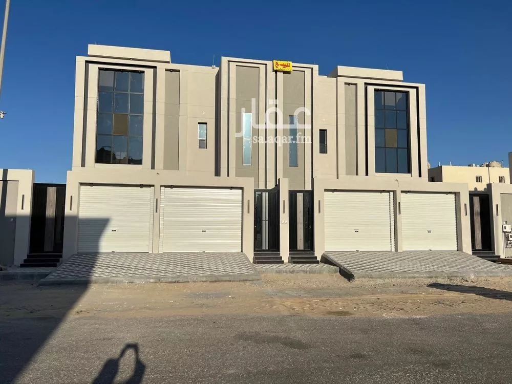 شقة 5 غرف في ضاحية الملك فهد 3