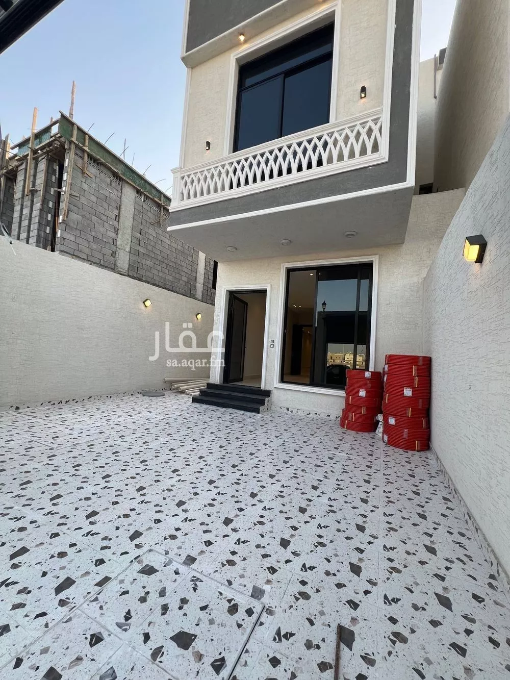 فيلا 6 غرف في ضاحية الملك فهد 4