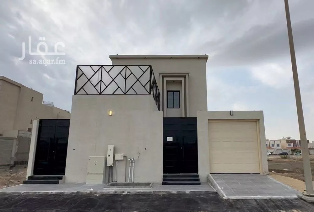 فيلا 8 غرف في اللؤلؤ 1