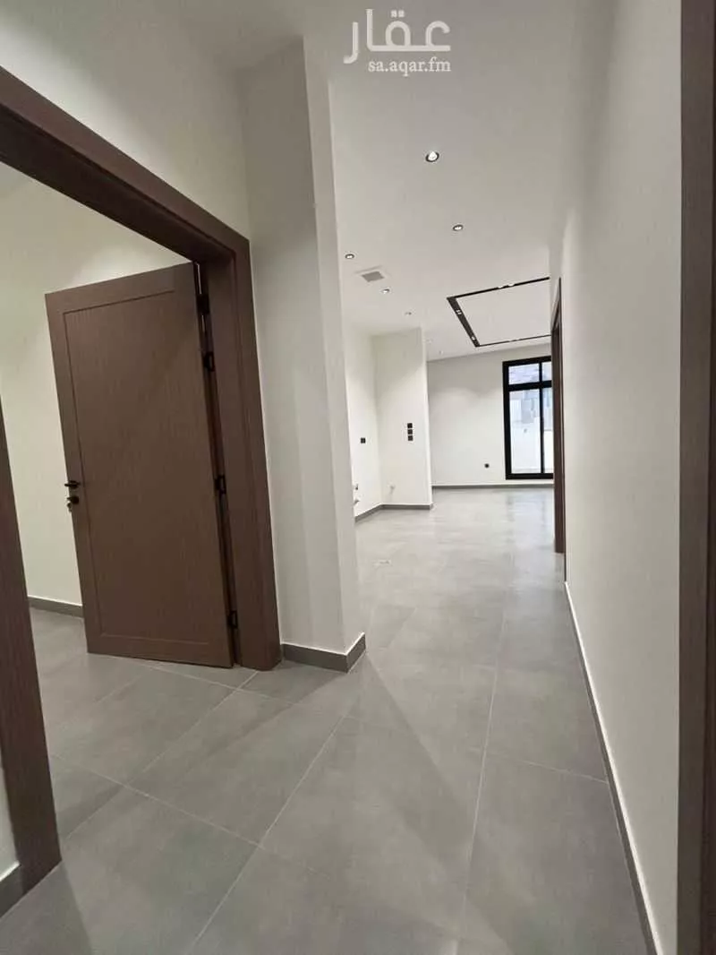 شقة 4 غرف في الروضة 2