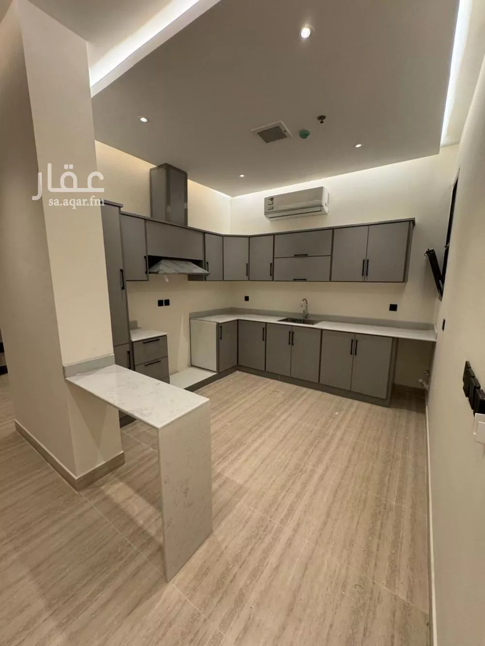 4 bedroom apartment in Al Aridh, Riyadh 4
