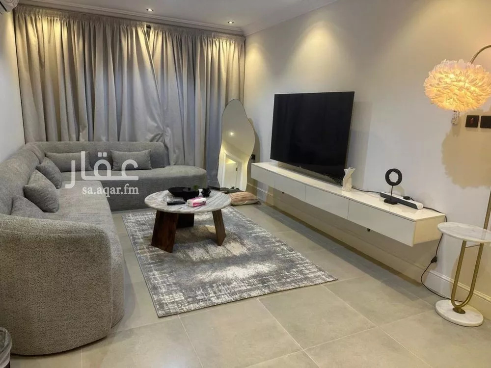 3 bedroom apartment in Al Malqa 4
