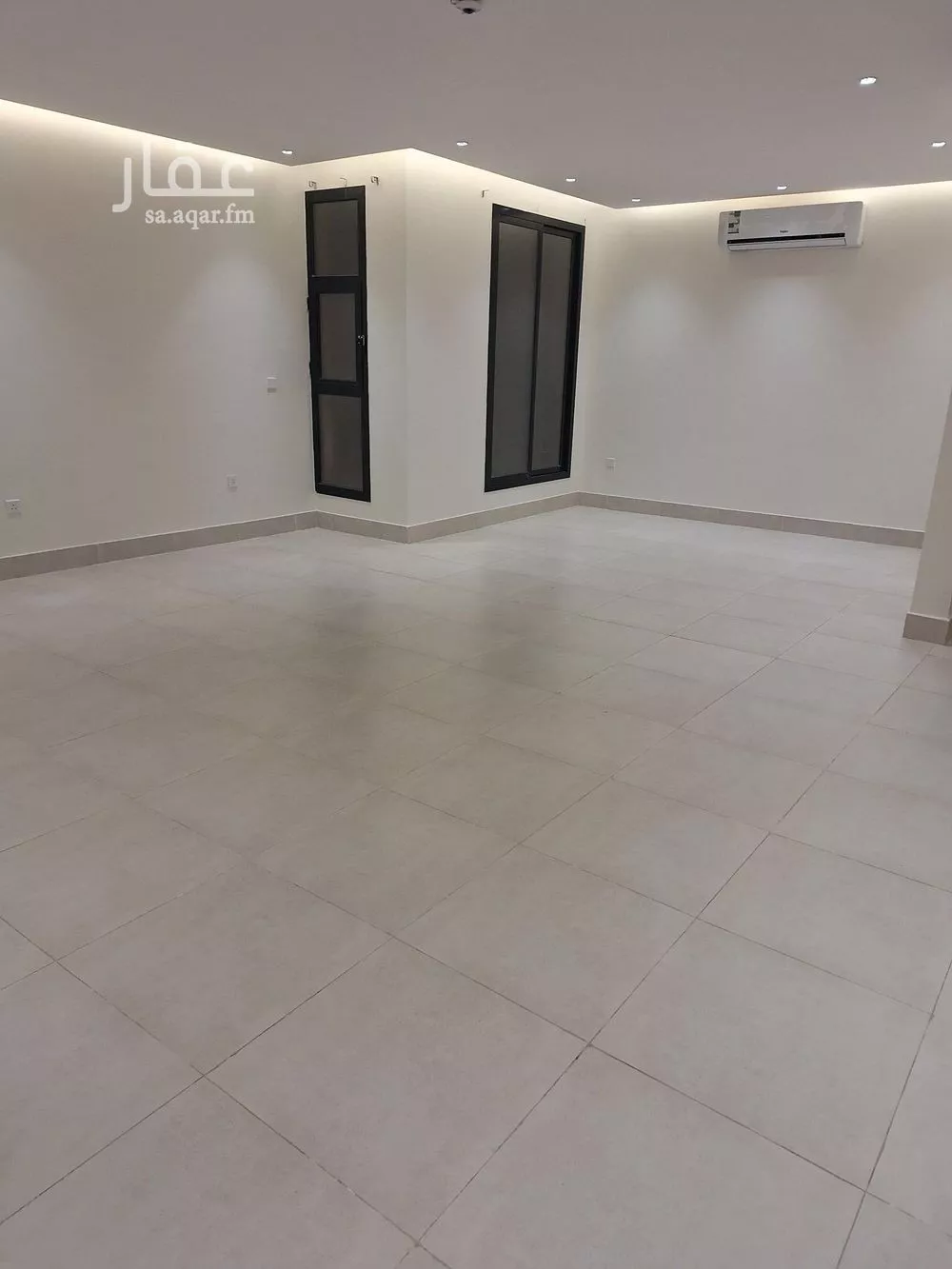3 bedroom apartment in Al Yasmin 4