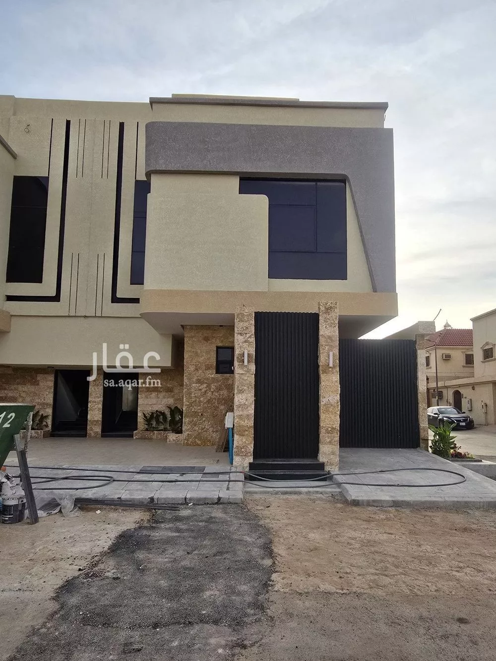 4 bedroom floor in Al Zahrah 3