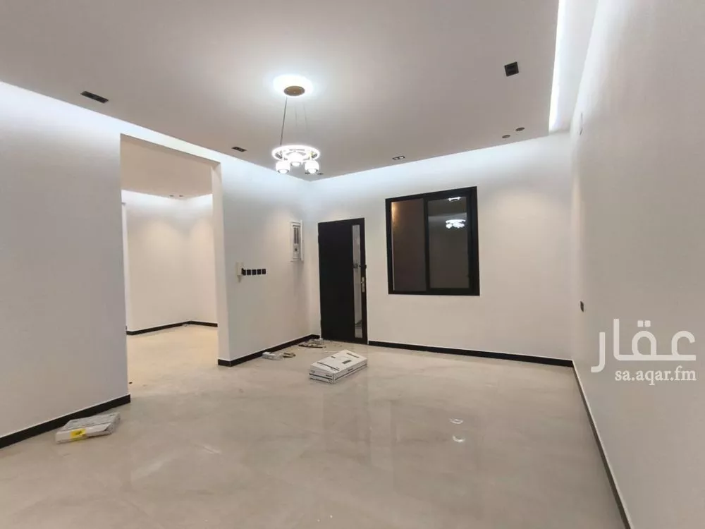4 bedroom floor in Al Hazm 3