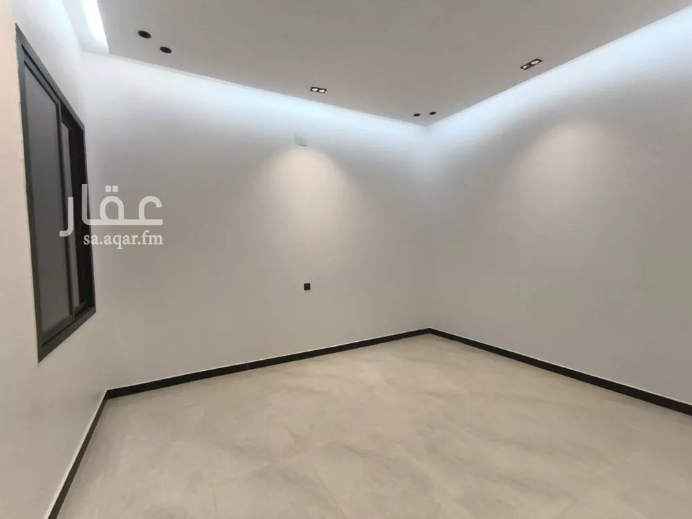 4 bedroom floor in Al Hazm 2