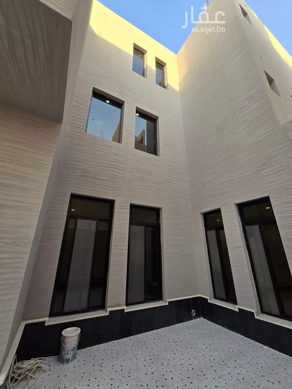 6 bedroom villa in Dhahrat Laban 5