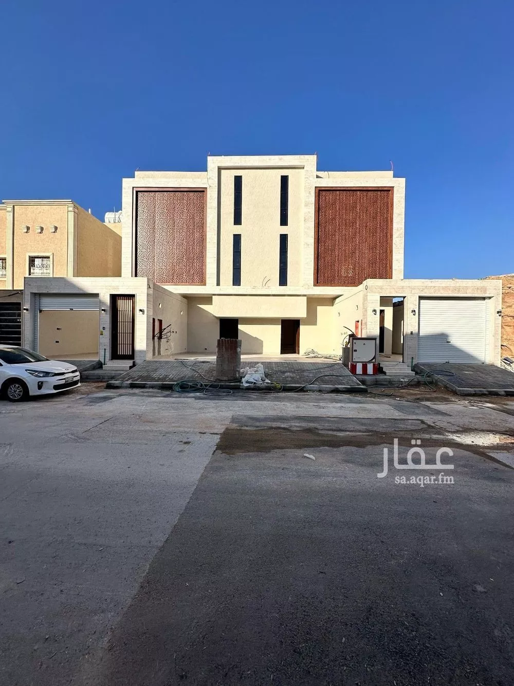 دور 4 غرف في الحزم 1