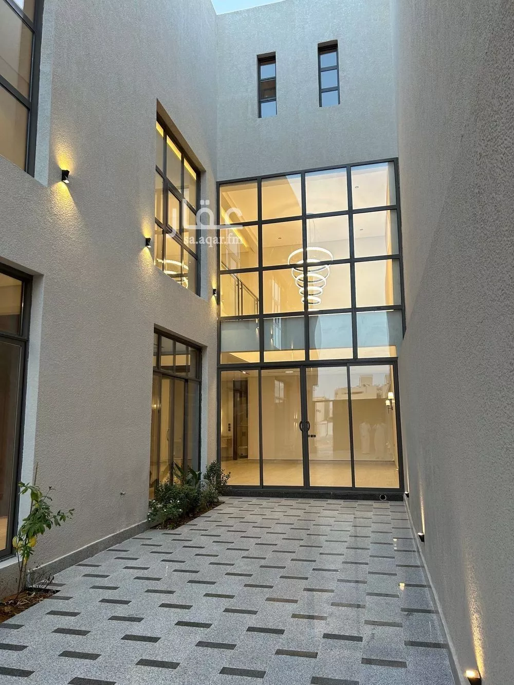 فيلا 6 غرف في المهدية 4