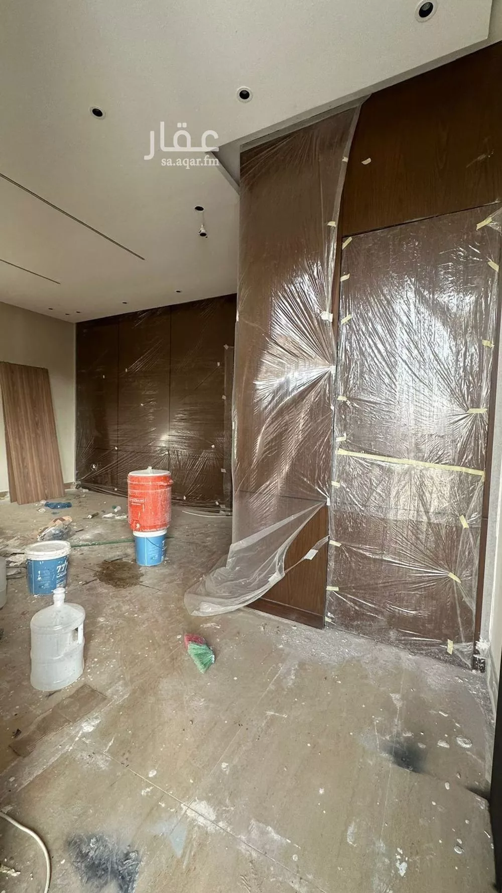 فيلا 6 غرف في المهدية 5