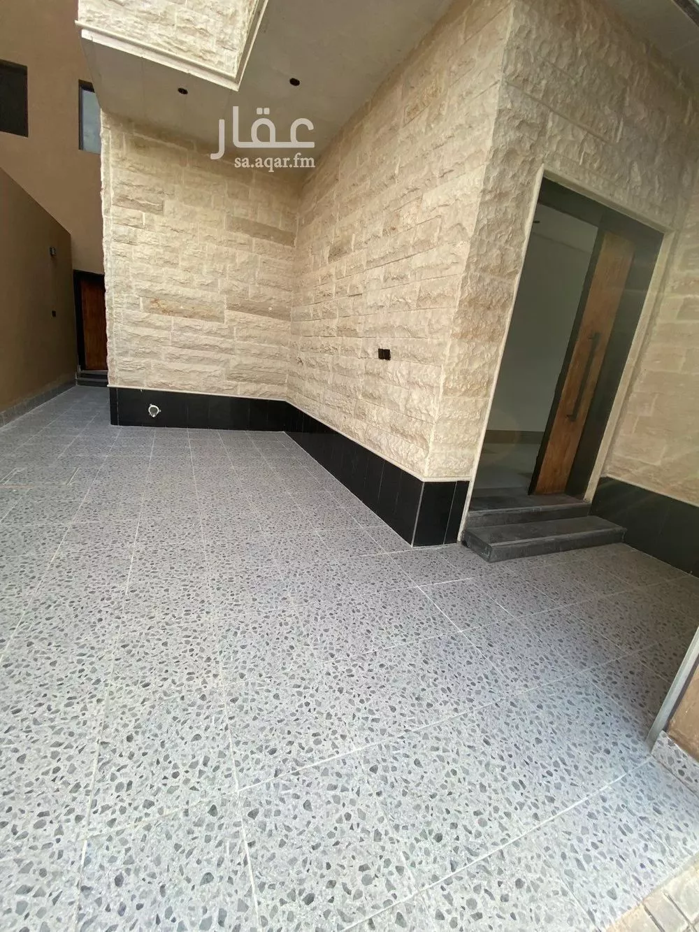 6 bedroom villa in Al Mahdiyyah 2